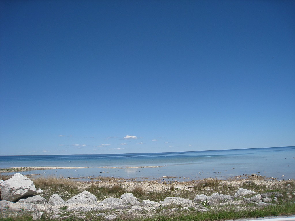 Mackinaw Island Area May 2008 0652.jpg - May 24 2008 a trip to Mackinac City for a 5 M race and a visit to Mackinac Island. A day to the UP, Paradise, Whitefish Point and Tahquamen Falls. This was followed by trips to Petoskey and Charlevoix.
